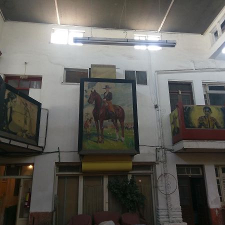 Hotel Centro Viajero Chihuahua Ngoại thất bức ảnh